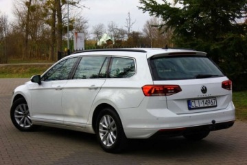 Volkswagen Passat B8 Variant Facelifting 2.0 TDI SCR 150KM 2020 Volkswagen Passat 2.0 TDI 150KM Bezwypadkowy 100 Serwisowany I Wlasciciel, zdjęcie 4