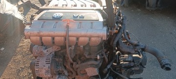 Audi A3 TT Golf V R32 стойка двигателя VR6 3.2 BUB