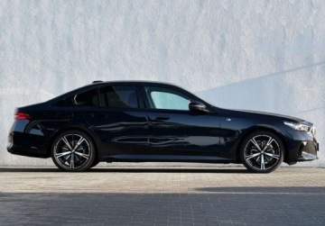 BMW Seria 5 G90-91 2025 BMW Seria 5 I wlasciciel Hak M Sport Gwarancja Bezwypadkowy FVAT23, zdjęcie 2