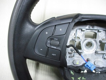 Кожаный руль Citroen C4 Cactus.