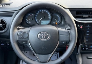 Toyota Auris II Touring Sports Facelifting 1.33 Dual VVT-i 99KM 2017 Toyota Auris salon Polska, serwis ASO Toyota, Gwarancja 1.3 Benzyna 99KM, zdjęcie 6