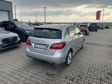 Mercedes Klasa B W246 Sports Tourer Facelifting 1.6 200 156KM 2018 Mercedes B 200 Automat Kamera Skóra Podgrzewanie