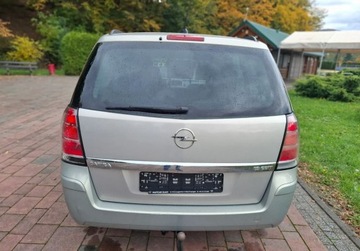 Opel Zafira B 1.9 CDTI ECOTEC 150KM 2007 Opel Zafira 1.9 Diesel 150KM, zdjęcie 3
