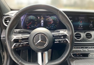 Mercedes Klasa E W214 Sedan 2.0 220d 197KM 2023 Mercedes-Benz Klasa E 220 d 4Matic 9G-TRONIC Avantgarde 2.0 Diesel 197KM, zdjęcie 19
