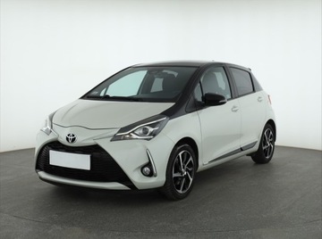 Toyota Yaris III Hatchback 5d Facelifting 2017 1.5 Dual VVT-iE 111KM 2019 Toyota Yaris 1.5 Dual VVT-i, Salon Polska, zdjęcie 1