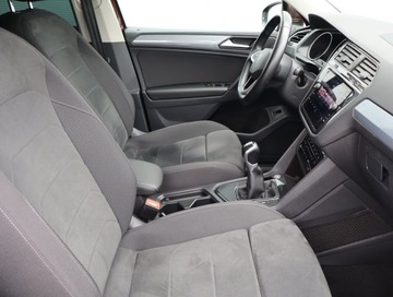 Volkswagen Tiguan II SUV Facelifting 1.5 TSI 150KM 2021 VW Tiguan 1.5 TSI, Salon Polska, Serwis ASO, zdjęcie 8