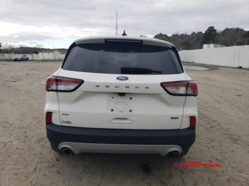 Ford Kuga III 2021 Ford Kuga 2021 r., 2,5 L HYBRYDA 2.5 Hybryda 200KM, zdjęcie 4