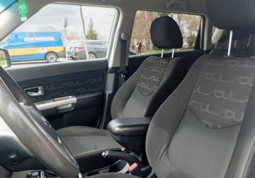 Kia Soul I Crossover Facelifting 1.6 CRDi 128KM 2012 Kia Soul Zarejestrowany - ubezpieczony - automat - 1,6 - 128 KM 1.6 Diesel, zdjęcie 19