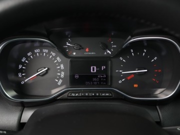 Citroen C3 Aircross  I Crossover 1.2 PureTech 131KM 2021 Citroen C3 Aircross 1.2 PureTech, Salon Polska, zdjęcie 10