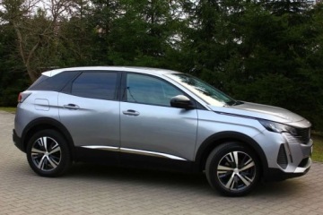 Peugeot 3008 II Crossover Facelifting  1.5 BlueHDi 130KM 2022 Peugeot 3008 1.5 HDI 130KM LIFT I Wlasciciel Serwis Bezwypadkowy Pewne Au, zdjęcie 2