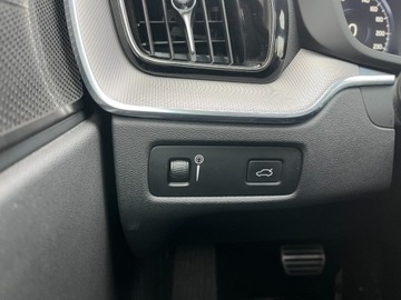 Volvo XC60 II 2020 Volvo XC 60 2.0 diesel automat zarej w PL bezwypadkowy ksiazka serwis, zdjęcie 21