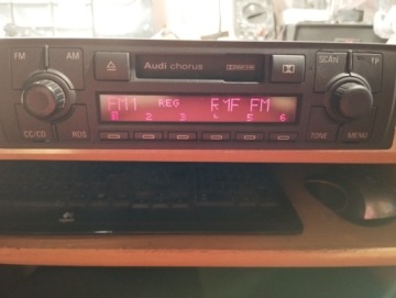 РАДИО AUDI CHORUS A6, TT 4B0035152 - отличное состояние + код