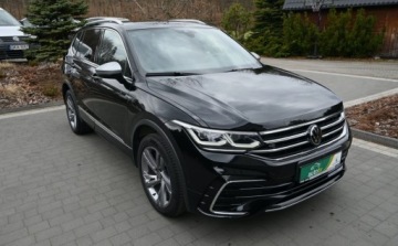 Volkswagen Tiguan II SUV Facelifting 2.0 TDI 200KM 2022 Volkswagen Tiguan 2,0 TDI 200 KM 4x4 R-LINE HEDA UP MATRIX Kamera 360 Nawi, zdjęcie 8