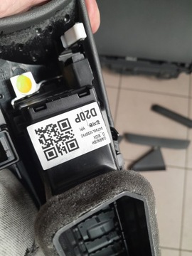 HYUNDAI SONATA VIII DN8 22 КРЫШКА, ПЕРЧАТКА