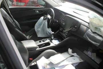 Renault Talisman Grandtour Facelifting 2.0 Blue dCi 160KM 2020 Renault Talisman ROK 2020 POJ 2,0 160 KM, zdjęcie 4