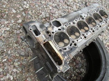 ГОЛОВКА ДВИГАТЕЛЯ BMW M54B30