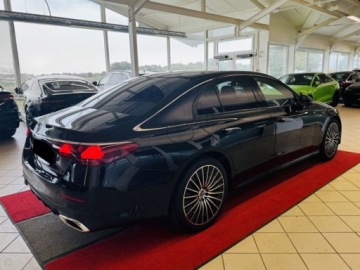 Mercedes Klasa E W214 2025 E Klasa 300 e 4-Matic AMG 2.0 (333KM) 2025, zdjęcie 2