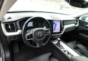 Volvo XC60 II Crossover D4 190KM 2020 Volvo XC 60 2.0D4 INSCRIPTION Nowy Rozrzad 2.0 Diesel 190KM, zdjęcie 15
