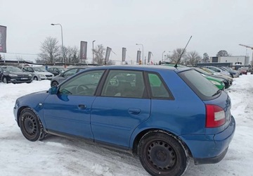 Audi A3 8L Hatchback 1.6 i 102KM 2002 Audi A3 Sportback Audi A3 Sportback 1.6 Benzyna 102KM, zdjęcie 5