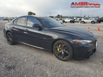Alfa Romeo Giulia II 2018 Alfa Romeo Giulia 2018 ALFA ROMEO GIULIA TI, silnik benzynowy 2.0 L 2.0