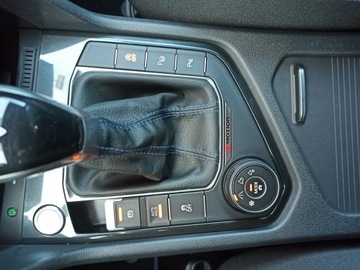 Volkswagen Tiguan II 2021 Volkswagen Tiguan Wersja "R" 445 KM,, zdjęcie 18
