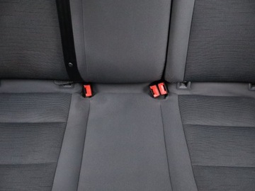 Volkswagen Golf V Hatchback 1.6 i 102KM 2005 VW Golf 1.6, HAK, Klima, El. szyby, zdjęcie 9