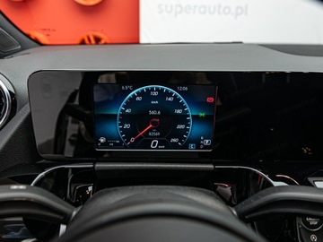 Mercedes Klasa B W247 2020 MERCEDES-BENZ B Klasa 180 d 7G-DCT 1.5 (116KM) 2020, zdjęcie 13