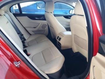 Jaguar XE 2020 Jaguar XE S 2020 2.0 Benzyna 296KM, zdjęcie 10