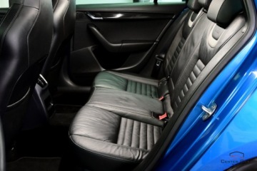 Skoda Octavia III RS Kombi 2.0 TDI 184KM 2015 Skoda Octavia 2.0 TDI VRS DSG BiXenon Skora Navi As.Pasa Climatr. Canton R, zdjęcie 18