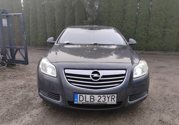 Opel Insignia I Sedan 2.0 CDTI ECOTEC 130KM 2010 Opel Insignia 2010r, 2.0 CDTI. AUTOMAT. Lekko uszkodzony tyl. Jezdzi. 2.0, zdjęcie 17