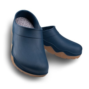 Женские садовые шлепанцы.