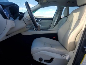 Volvo XC60 II 2025 Volvo XC 60 Plus 2025 2.0 Benzyna 247KM, zdjęcie 7