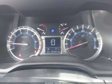 Toyota 2018 Toyota 4-Runner Trd Off Road Premium 2018 4.0l 4.0 Benzyna 270KM, zdjęcie 10