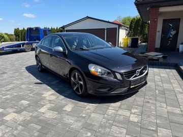 Volvo S60 II Sedan 3.0 T6 304KM 2012 Volvo S60 3.0 Benz T6 R-DESIGN Bogata Wersja 3.0 Benzyna 304KM, zdjęcie 2