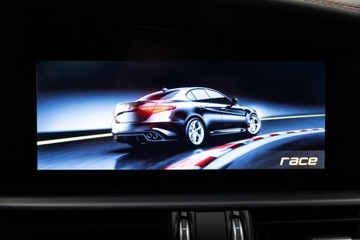 Alfa Romeo Giulia II Sedan Facelifting 2.9 Turbo 510KM 2022 Alfa Romeo Giulia Quadrifoglio 510 KM. FV 23%., zdjęcie 37