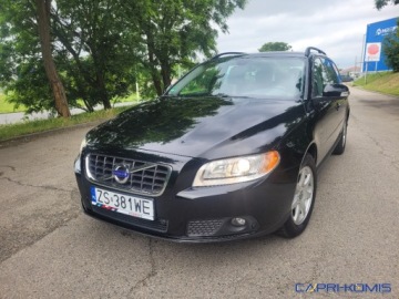 Volvo V70 III Kombi 2.0 145KM 2010 Volvo V70 2.0i bardzo ladny Bezwypadkowy 2.0 Benzyna 145KM, zdjęcie 6