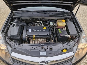 Opel Astra J Hatchback 5d 1.6 Twinport ECOTEC 115KM 2009 Opel Astra GTC 1.6B 220tys z Niemiec bezwypadkowa gwarancja zarejestrowana, zdjęcie 26