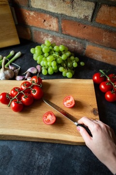 Разделочная доска из натурального дуба 20*40*2,5 см.