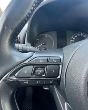 Toyota 2021 Toyota Yaris Hybryda Automat Kamera 1.3 Benzyna 99KM, zdjęcie 10