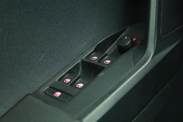 Seat Arona Crossover 1.0 EcoTSI 95KM 2017 Seat Arona 1.0 TSI, Salon Polska, 1. Właściciel, zdjęcie 11