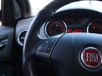 Fiat Bravo II Hatchback 5d Seria 2 1.4 16V 90KM 2013 Fiat Bravo 1.4 16V, Salon Polska, Klima,ALU, zdjęcie 16