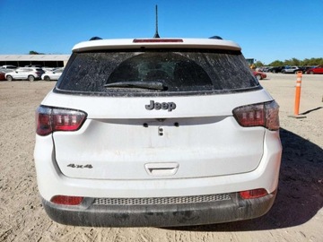 Jeep Compass II 2025 Jeep Compass Latitude 2025 2.0L 2.0 Benzyna 200KM, zdjęcie 2