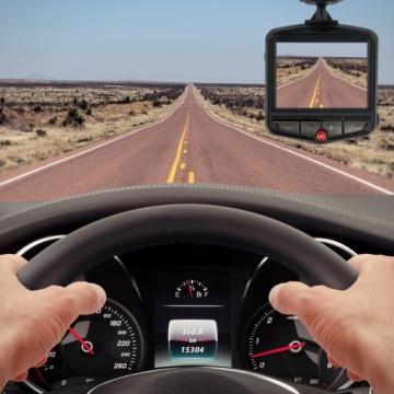 Автомобильная ВИДЕОкамера передняя + задняя G-сенсор 3 в 1 Full HD