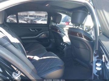 Mercedes Klasa S W223/V223 2024 Mercedes-Benz Klasa S 2024 MERCEDES-BENZ S 580E 4MATIC 3.0 Hybryda Plug-in, zdjęcie 11