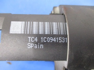 GOLF BORA IV SPÍNAČ SVĚTEL POUZDRO 1C0941531A