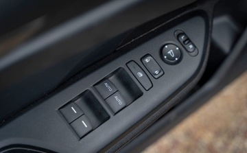 Honda Civic X Hatchback 5d 1.5 VTEC Turbo 182KM 2017 Honda Civic Honda Civic X 1.5 i-VTEC 182KM 1.5 Benzyna 182KM, zdjęcie 13