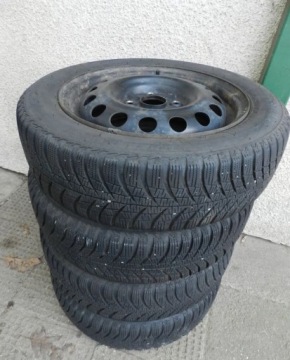 Toyota Aygo I Hatchback 3d 1.0 VVT-i 68KM 2010 Toyota Aygo mala tania niezawodna BEZ RDZY klima Benzyna 68KM, zdjęcie 7