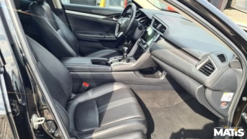 Honda Civic X Sedan 4d 1.5 VTEC Turbo 182KM 2017 Honda Civic 1.5T 183KM manual navi skora 2xPDC szyberadch 1 rej 2018R asys, zdjęcie 5