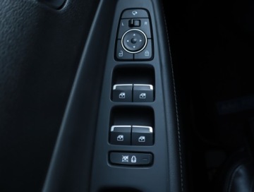 Hyundai Santa Fe IV SUV 2.0 CRDi 185KM 2019 Hyundai Santa Fe 2.0 CRDi, Salon Polska, zdjęcie 22