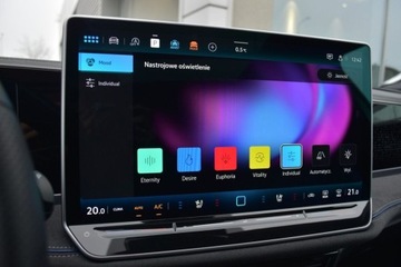 Volkswagen Passat B9 2024 Volkswagen Passat SalonPL 265KM 4x4 DSG R-line DCC Pakiety PANORAMA Kam.36, zdjęcie 24